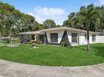469 NW 69th St