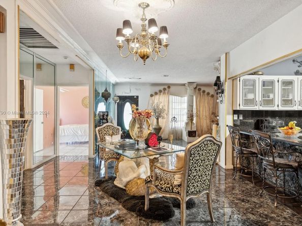 469 NW 69th St, Miami FL 33150