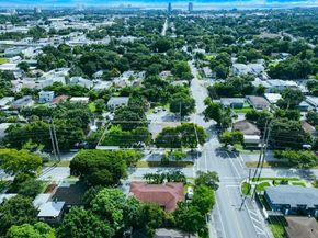 469 NW 69th St, Miami FL 33150