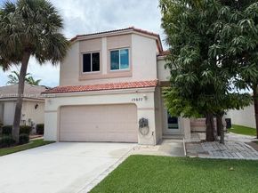 15677 NW 12th Mnr, Pembroke Pines FL 33028