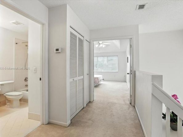 15677 NW 12th Mnr, Pembroke Pines FL 33028