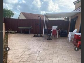 13208 SW 10th Ln, Miami FL 33184