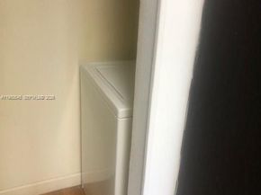 3979 NW 87th Ave 3979, Sunrise FL 33351