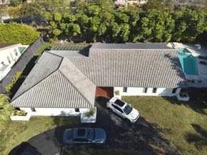 1925 NE 214th Ter, Miami FL 33179