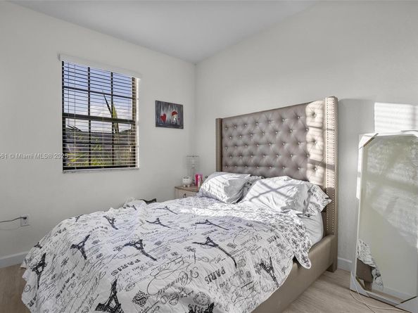 161 SE 34th Ter, Homestead FL 33033