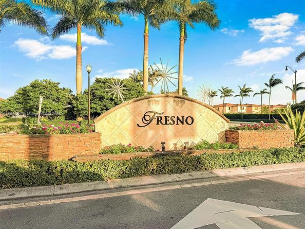 161 SE 34th Ter, Homestead FL 33033