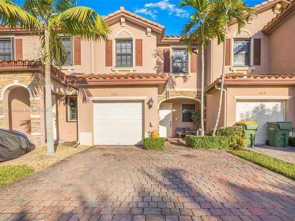 161 SE 34th Ter, Homestead FL 33033