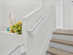 161 SE 34th Ter, Homestead FL 33033