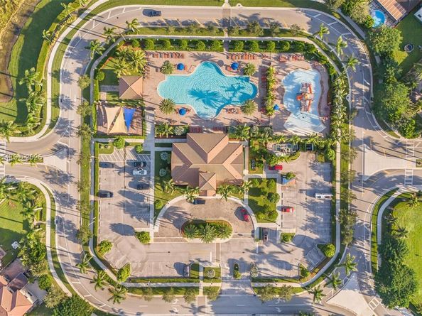 161 SE 34th Ter, Homestead FL 33033