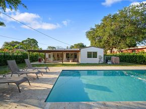 1360 NE 138th St, North Miami FL 33161