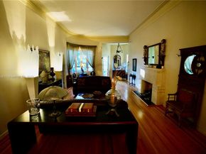 1335 Lenox Ave, Miami Beach FL 33139