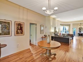 1335 Lenox Ave, Miami Beach FL 33139