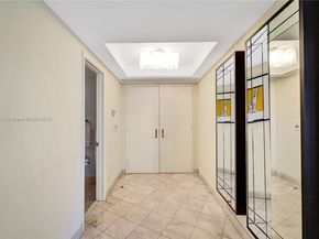 20281 E Country Club Dr 607, Aventura FL 33180