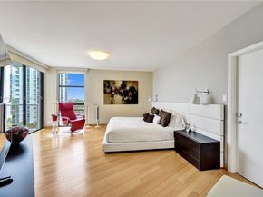 20281 E Country Club Dr 607, Aventura FL 33180