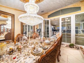 85 NW 165th St, Miami FL 33169