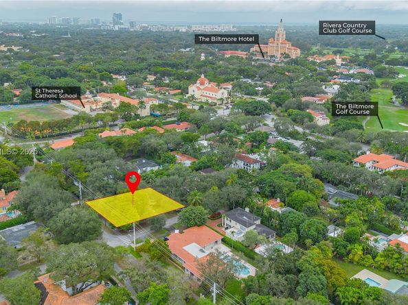 2607 N Greenway Dr, Coral Gables FL 33134