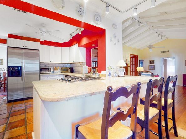 2607 N Greenway Dr, Coral Gables FL 33134