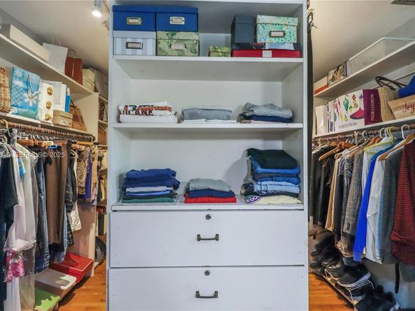 2607 N Greenway Dr, Coral Gables FL 33134