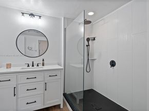 1830 Radius Dr 820, Hollywood FL 33020