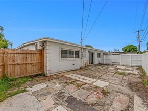 875 E 8th St, Hialeah FL 33010