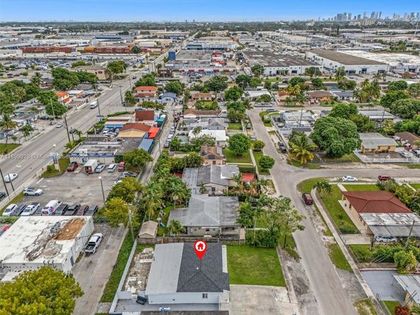 875 E 8th St, Hialeah FL 33010