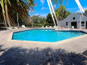 446 SW 113th Way 446, Pembroke Pines FL 33025