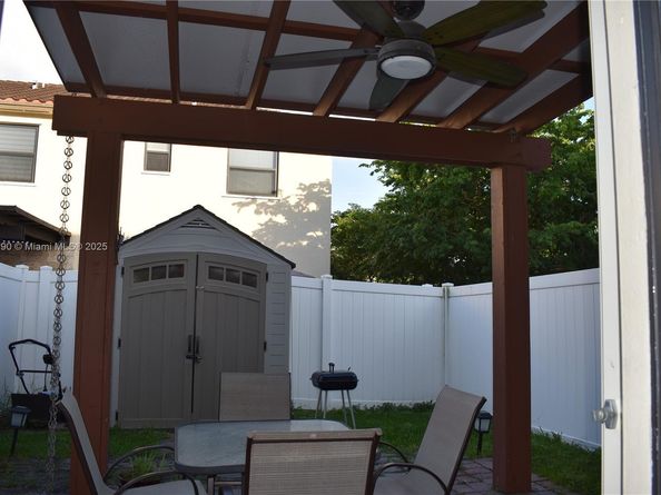 8873 W 35th Ln, Hialeah FL 33018
