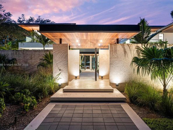 10840 Old Cutler Rd, Coral Gables FL 33156