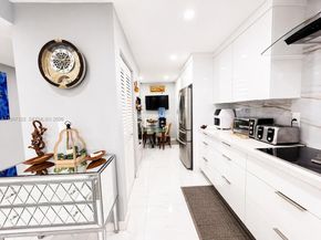 2370 NE 135th St 405, North Miami FL 33181