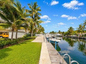 2370 NE 135th St 405, North Miami FL 33181