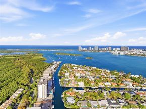 2370 NE 135th St 405, North Miami FL 33181