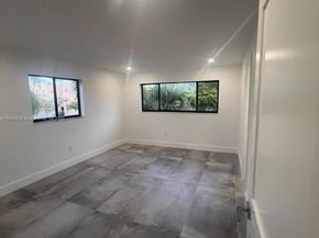 8600 SW 133 Ave Rd 319, Miami FL 33183