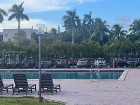 8600 SW 133 Ave Rd 319, Miami FL 33183