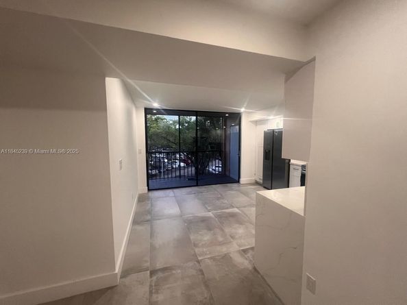 8600 SW 133 Ave Rd 319, Miami FL 33183