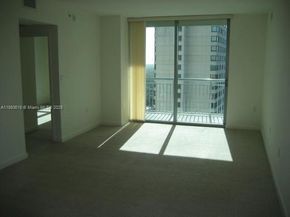 9066 SW 73 Ct 1702, Miami FL 33156