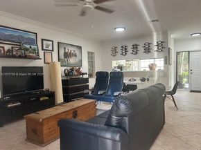 16141 Emerald Cove Rd, Weston FL 33331