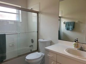 16141 Emerald Cove Rd, Weston FL 33331