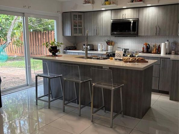 10610 SW 128th Ave, Miami FL 33186