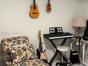 10610 SW 128th Ave, Miami FL 33186