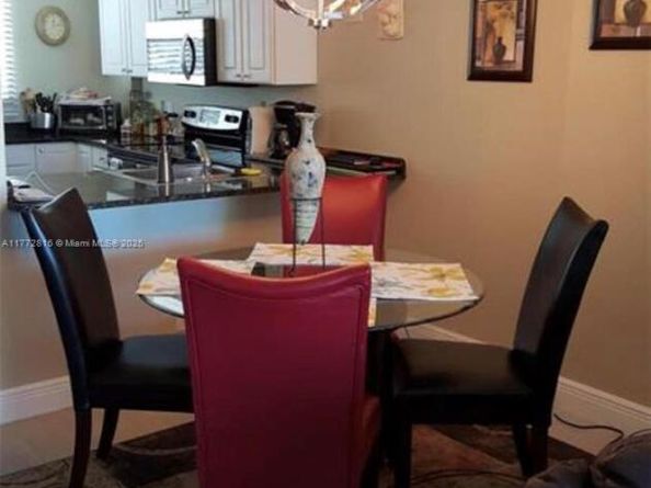 113 Royal Park Dr 2H, Oakland Park FL 33309