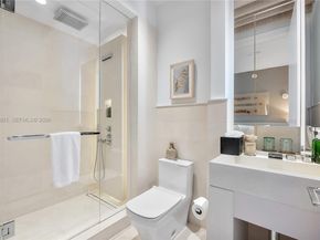 102 24th St PH1612, Miami Beach FL 33139