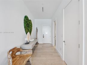 102 24th St PH1612, Miami Beach FL 33139