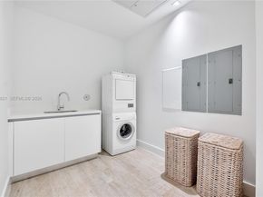 102 24th St PH1612, Miami Beach FL 33139