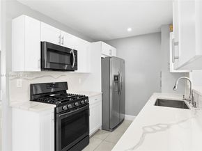 11800 SW 35th St, Miami FL 33175