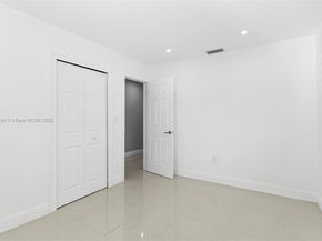 11800 SW 35th St, Miami FL 33175