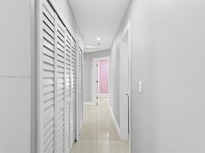 11800 SW 35th St, Miami FL 33175