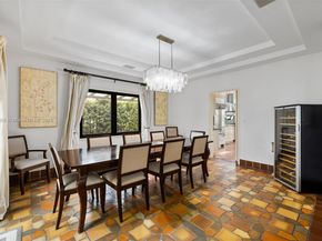 5860 Pine Tree Dr, Miami Beach FL 33140