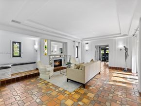 5860 Pine Tree Dr, Miami Beach FL 33140