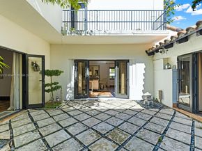 5860 Pine Tree Dr, Miami Beach FL 33140