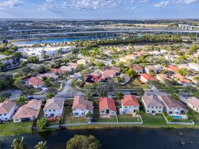 14734 Via Tivoli Ct, Davie FL 33325